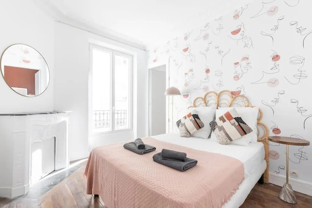 Appartement Proche Gare Montparnasse Terracota-Iii Parijs